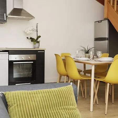 Maison Le Moulin By La Boite En *